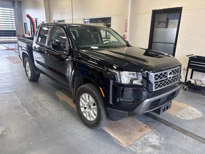 Used 2022 Nissan Frontier SV w/ Technology Package