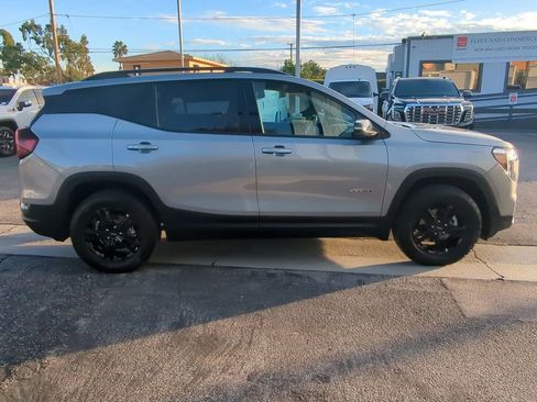 Certified 2024 GMC Terrain AT4 image 8