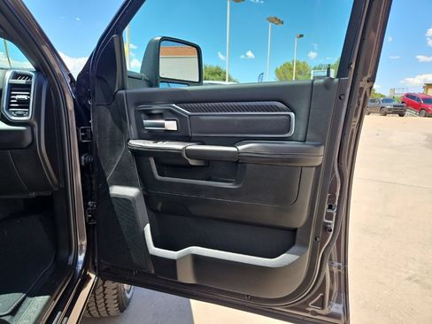 New 2026 RAM 2500 Big Horn AWD/4WD image 15