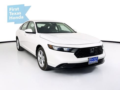 Used 2025 Honda Accord LX image 1