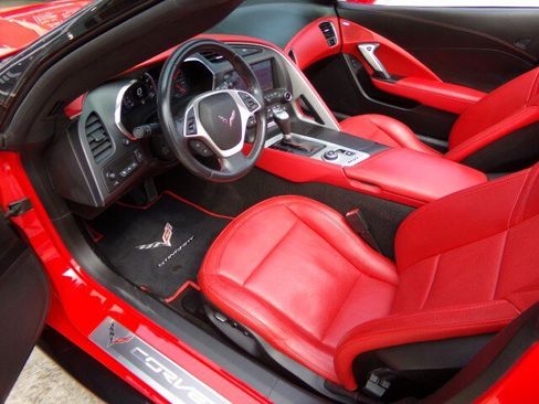 Used 2014 Chevrolet Corvette Stingray Convertible w/ 3LT Preferred Equipment Group RWD image 23