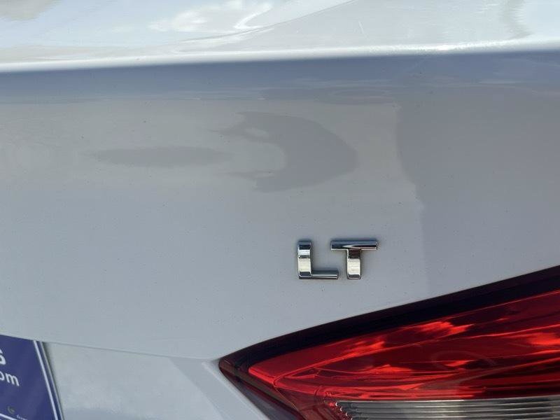 Used 2018 Chevrolet Cruze LT w/ LT Fleet Convenience Package FWD image 17