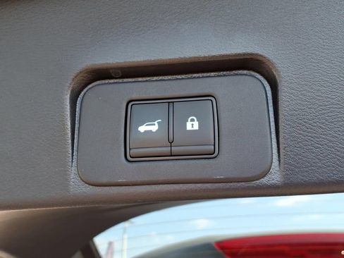 Certified 2023 Nissan Rogue SL AWD/4WD image 14
