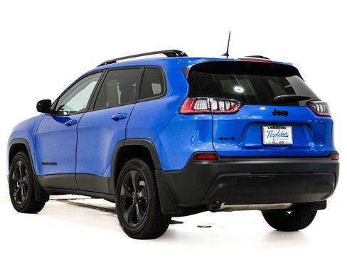 Used 2021 Jeep Cherokee Latitude Plus AWD/4WD image 8
