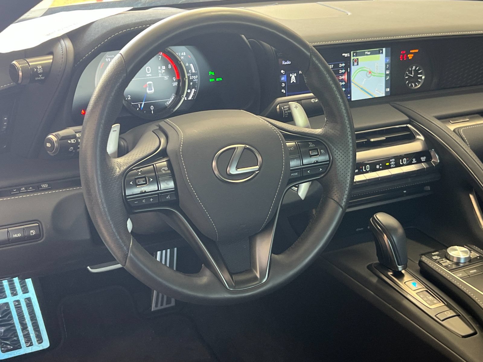 Used 2018 Lexus LC 500 Coupe w/ Sport Package RWD image 13