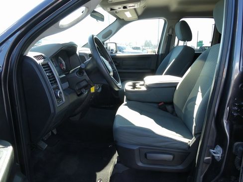 Used 2017 RAM 1500 Express image 20