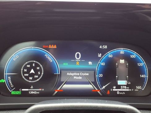 Used 2025 Toyota Crown Limited w/ Advanced Technology Package image 25