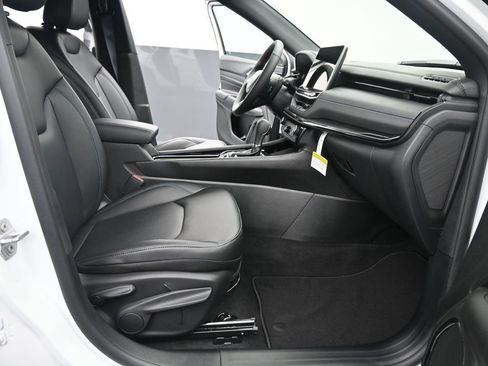 New 2026 Jeep Compass Limited image 18