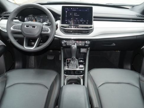 Used 2024 Jeep Compass Limited AWD/4WD image 6