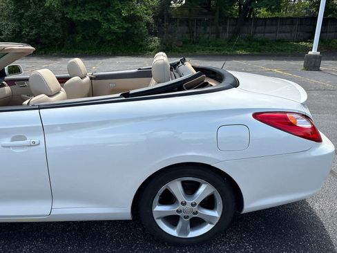 Used 2006 Toyota Solara SLE FWD image 4