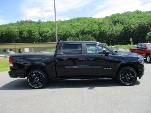 Used 2019 RAM 1500 Big Horn AWD/4WD image 4