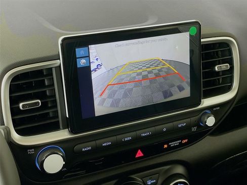 New 2026 Hyundai Venue SEL FWD image 11