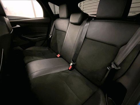 Used 2018 Ford Focus RS image 25