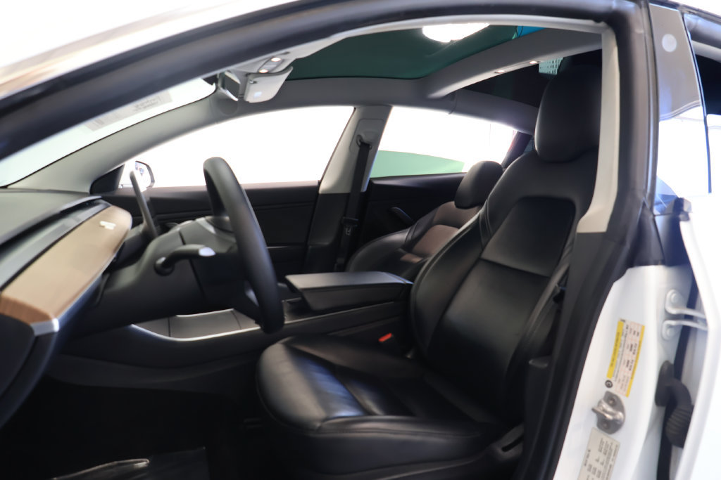 Used 2019 Tesla Model 3 Performance AWD/4WD image 18