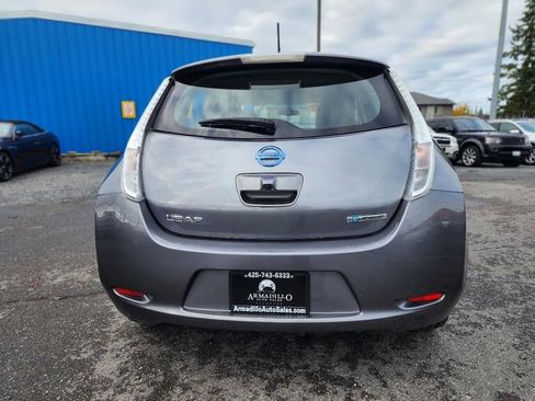 Used 2015 Nissan Leaf S w/ Charge Package image 9
