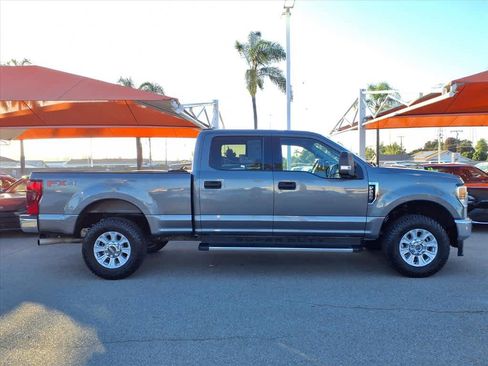 Used 2022 Ford F250 XLT w/ XLT Value Package image 3