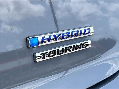 Used 2025 Honda Accord Touring image 10