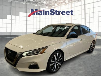 Used 2022 Nissan Altima 2.5 SR