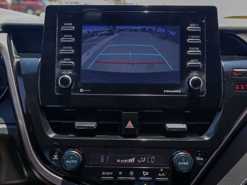 Used 2024 Toyota Camry SE FWD image 29