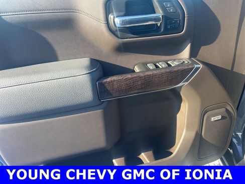 Certified 2022 GMC Sierra 1500 Denali w/ Denali Reserve Package image 26