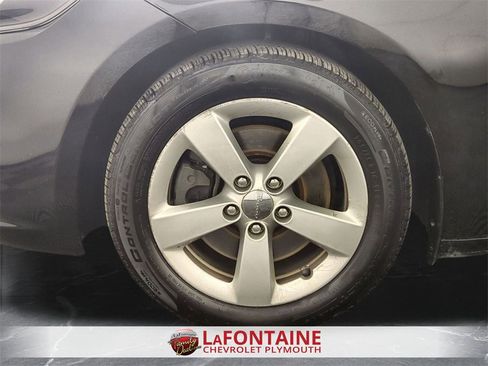 Used 2015 Dodge Dart SXT image 29