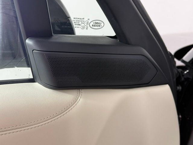 New 2026 Land Rover Range Rover SE AWD/4WD image 33