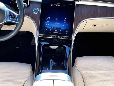 Certified 2022 Mercedes-Benz C 300 4MATIC Sedan image 24