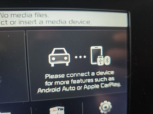 Used 2018 Kia Soul + image 13