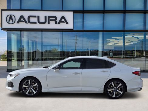 Certified 2025 Acura TLX w/ Technology Package image 3