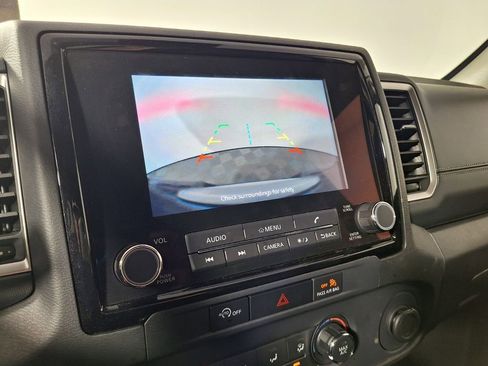Used 2024 Nissan Frontier SV w/ Technology Package RWD image 26