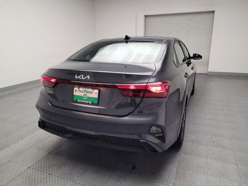 Used 2024 Kia Forte LXS image 7