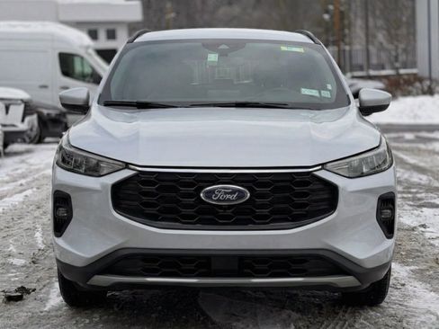 Used 2025 Ford Escape ST-Line Select image 2