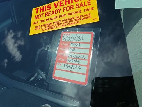 Used 2023 Kia Telluride LX FWD image 10