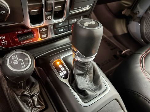 New 2026 Jeep Wrangler Unlimited Rubicon 392 image 16