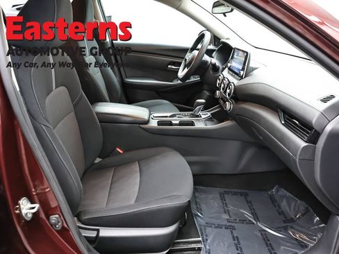 Used 2024 Nissan Sentra SV FWD image 23