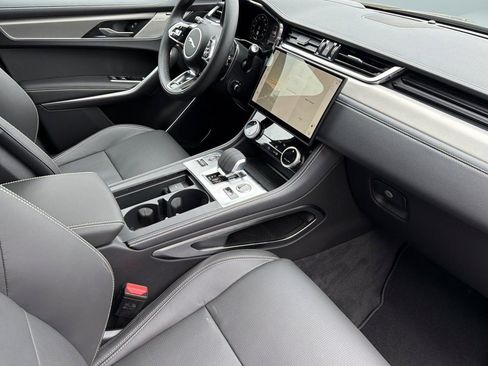 New 2026 Jaguar F-PACE R-Dynamic S AWD/4WD image 28