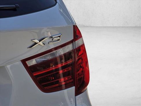 Used 2014 BMW X3 xDrive28i image 12
