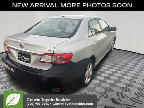 Used 2012 Toyota Corolla LE w/ Premium Pkg FWD image 8