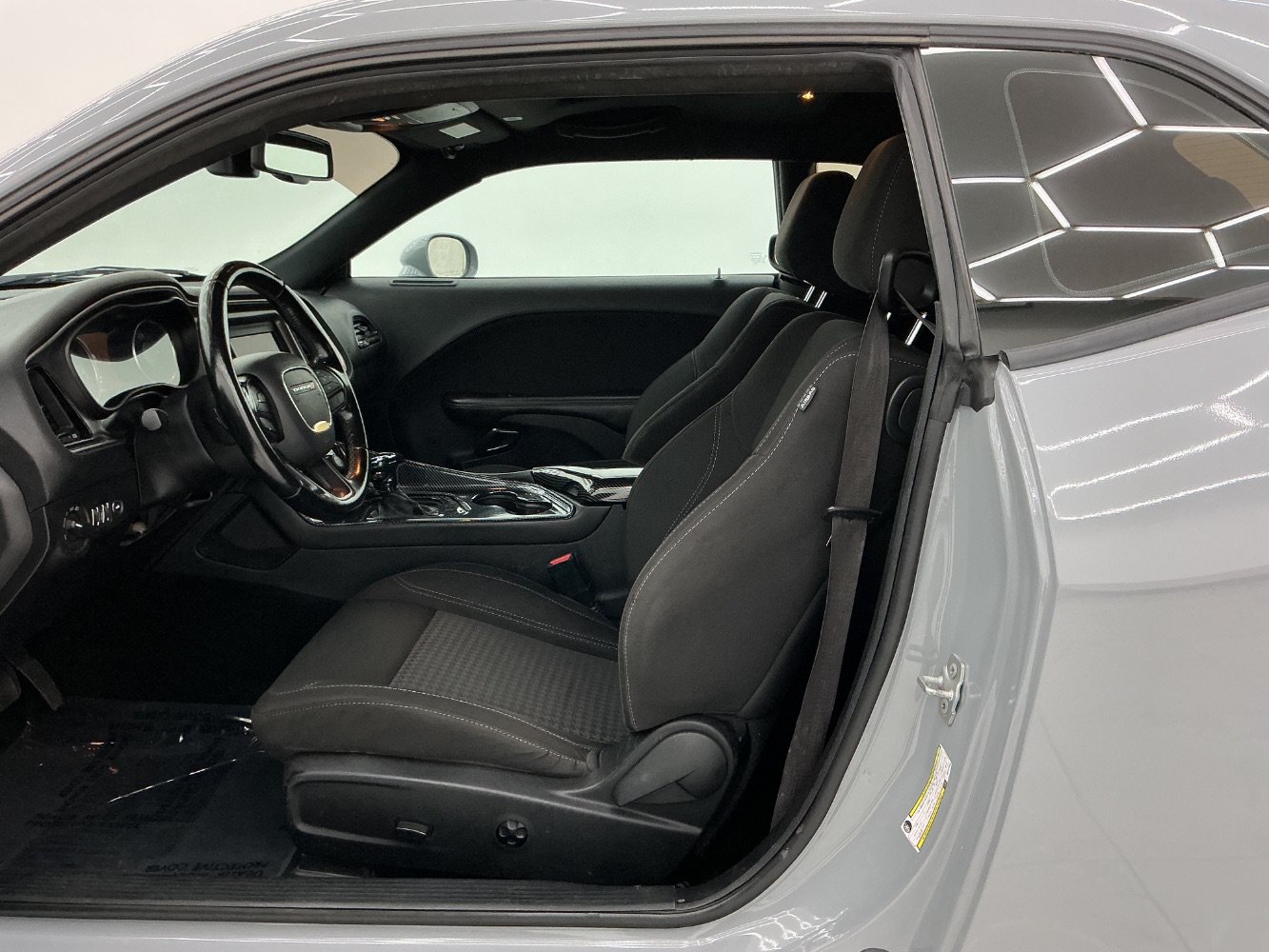 Used 2021 Dodge Challenger SXT RWD image 14