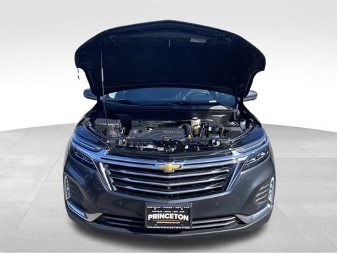 Used 2022 Chevrolet Equinox Premier image 9