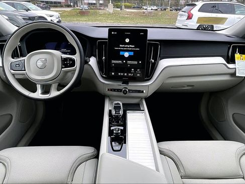 New 2026 Volvo XC60 B5 Ultra w/ Protection Package Premier AWD/4WD image 7