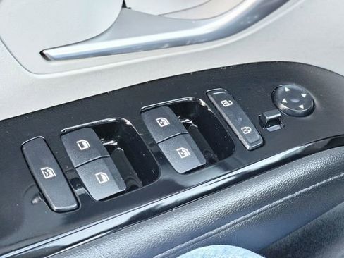 Used 2023 Hyundai Tucson Limited image 21