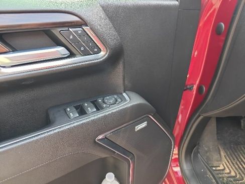 Used 2022 GMC Sierra 1500 SLT AWD/4WD image 10
