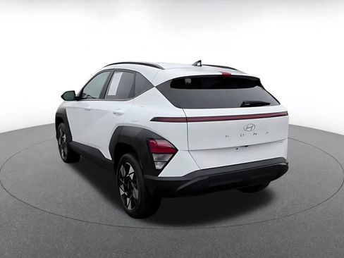 Used 2025 Hyundai Kona SEL image 12