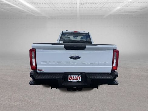 New 2026 Ford F250 XL AWD/4WD image 4