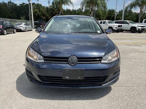 Used 2017 Volkswagen Golf S AWD/4WD image 9
