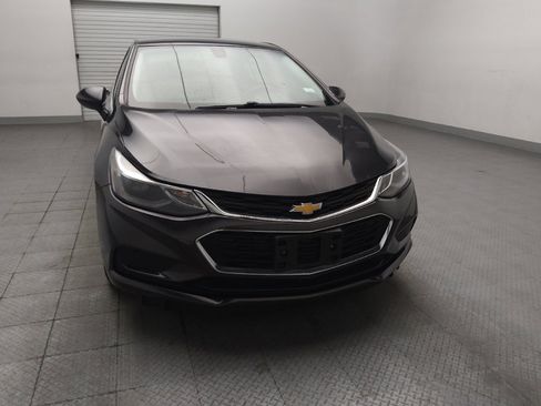 Used 2017 Chevrolet Cruze LT w/ Convenience Package FWD image 14