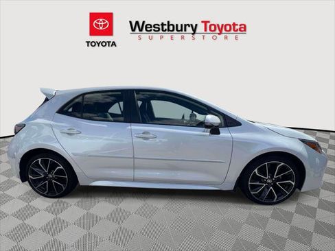 Certified 2022 Toyota Corolla XSE w/ XSE Preferred Package FWD image 6