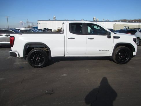 Certified 2024 GMC Sierra 1500 Pro w/ Graphite Edition image 4