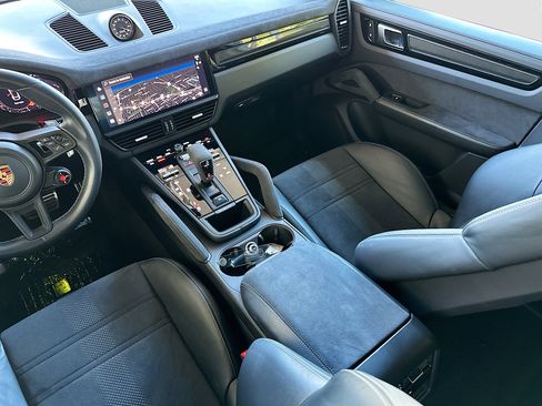 Used 2023 Porsche Cayenne Turbo GT image 24